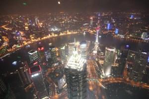 The lights of the Bund shine like the noon sun